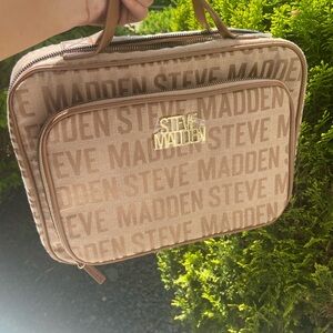Steve Madden Makeup Bag / Cosmetic Travel Bag